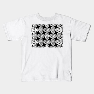 Celtic knot pattern Kids T-Shirt